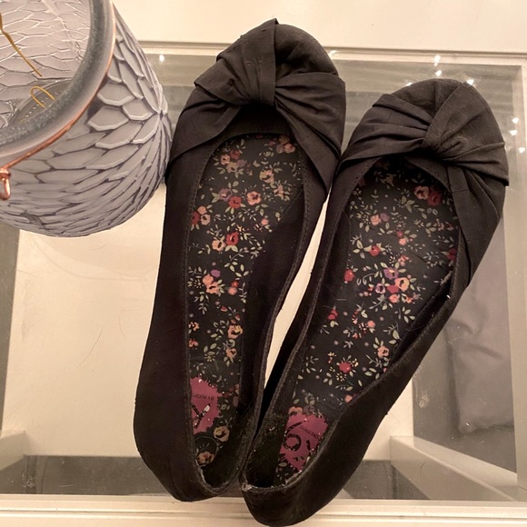 Rocket Dog K9 slides Black EUC - Picture 2 of 4